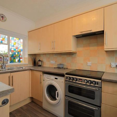 Exmouth - Newly Available, Near The Beach Apartment Exterior photo