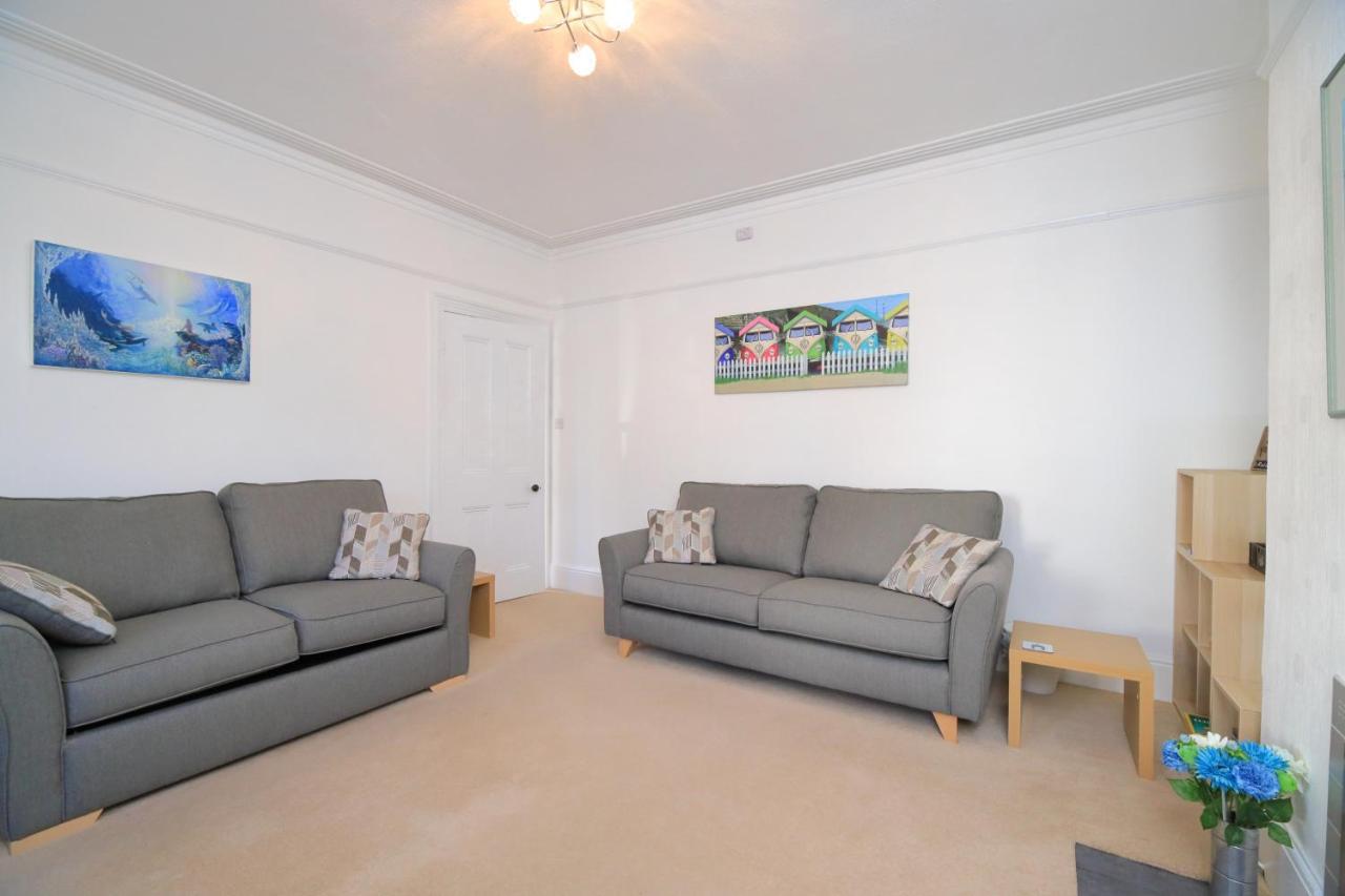 Exmouth - Newly Available, Near The Beach Apartment Exterior photo